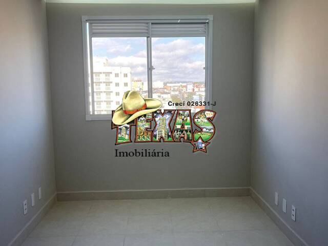 Locação em VILA CARMOSINA - São Paulo