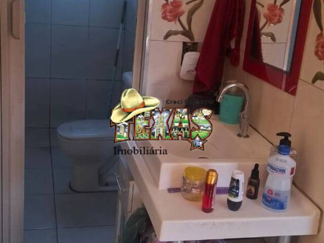 Venda em CONJUNTO HABITACIONAL SANTA ETELVINA II - São Paulo