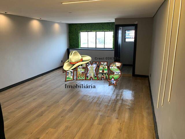 Locação em VILA NORMA - São Paulo