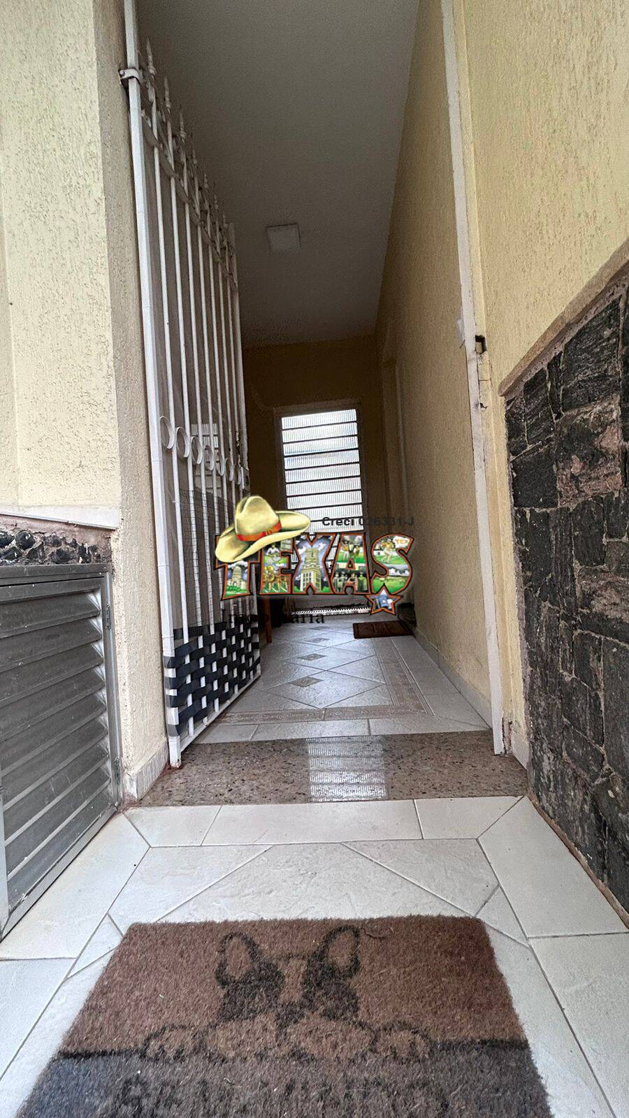 Casa, 3 quartos, 230 m² - Foto 2