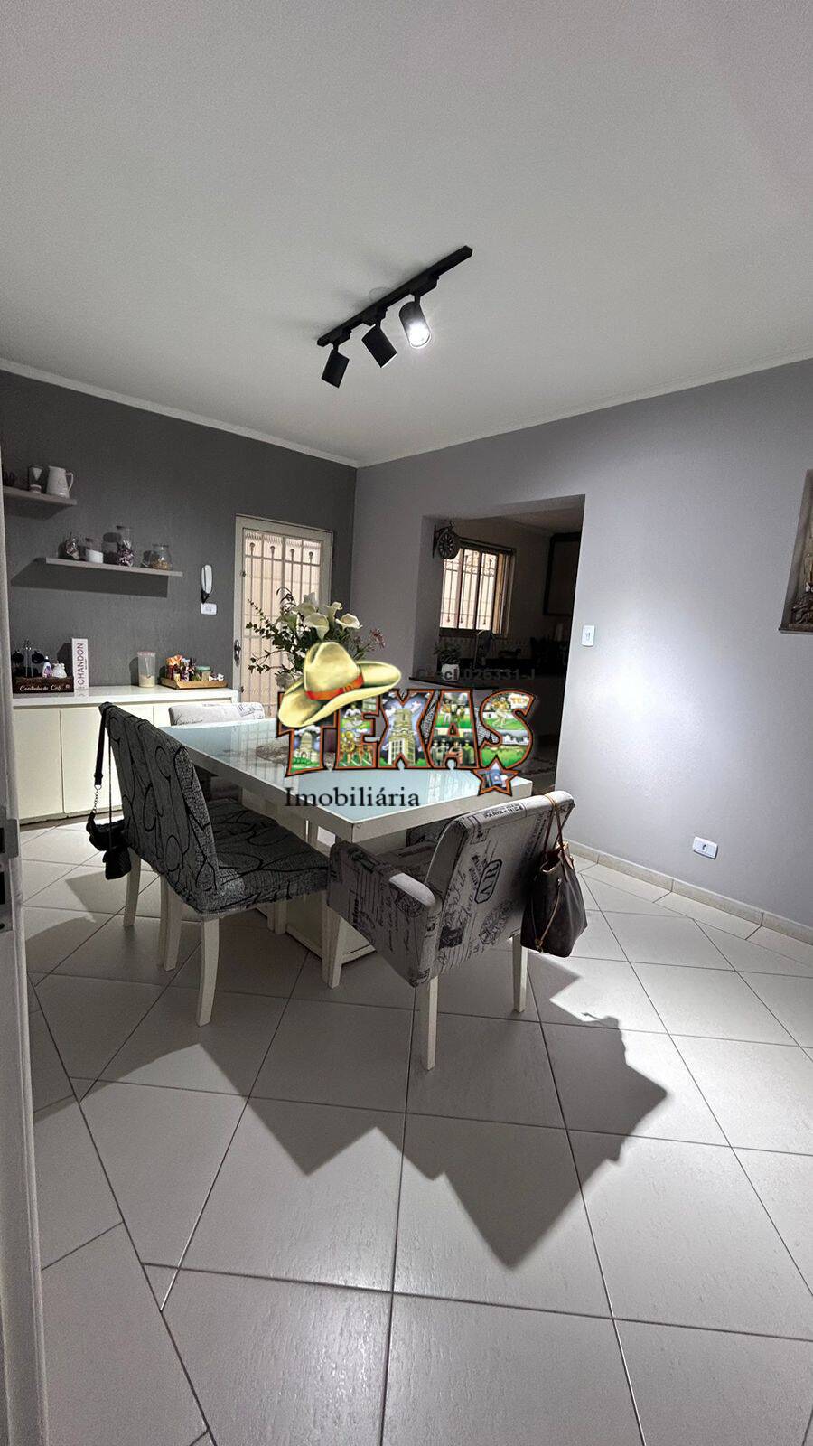 Casa, 3 quartos, 230 m² - Foto 10