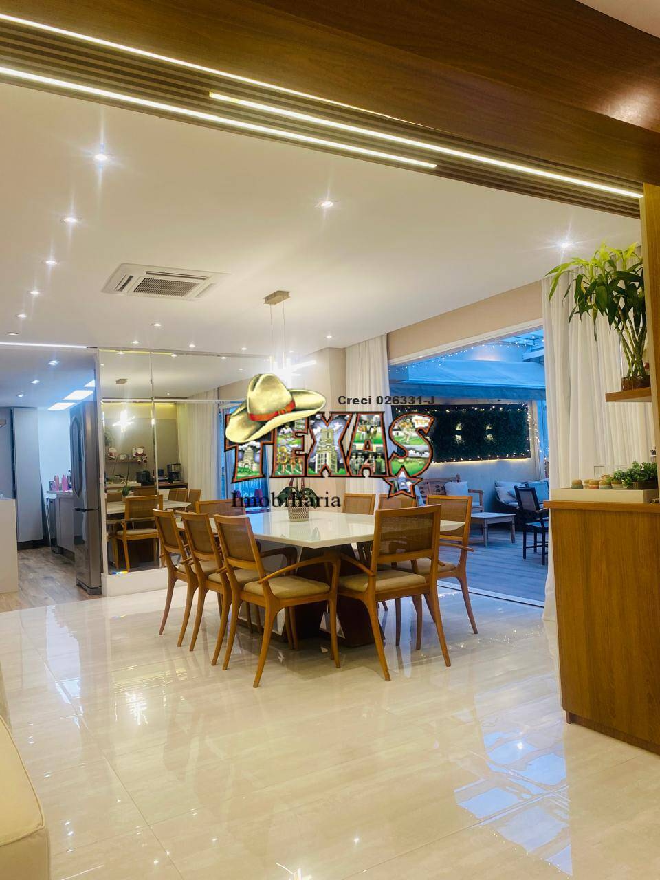 Apartamento, 4 quartos, 246 m² - Foto 1