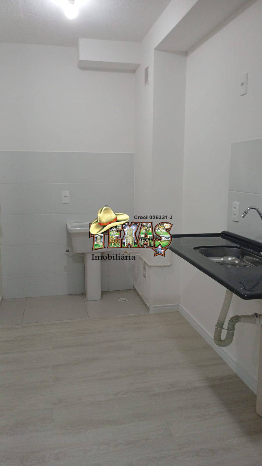 APARTAMENTO PARA VENDA EM GUAIANAZES (PROXIMO DA ESTAÇÃO)