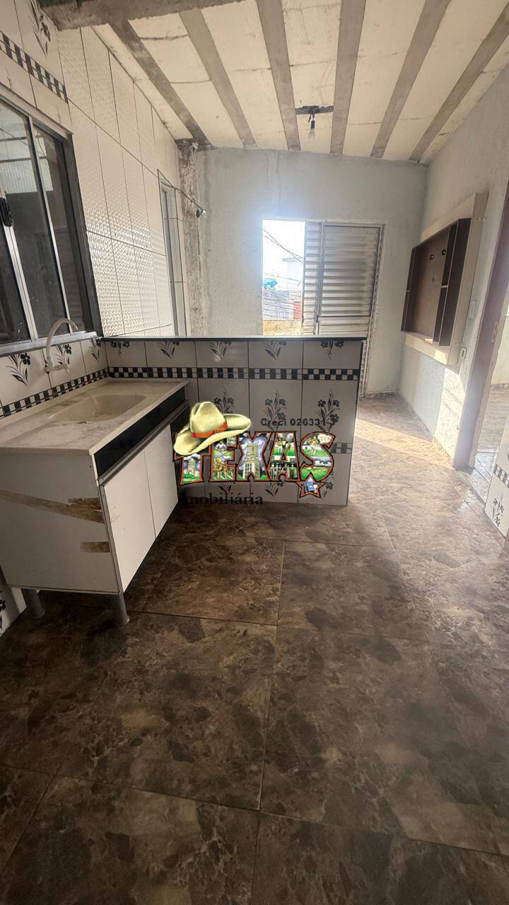 CASA SOBREPOSTA PARA LOCAÇÃO JARDIM DAS CARMELIAS